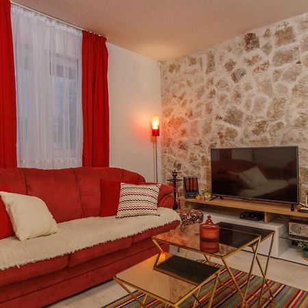 Family Spa Apartments Sunny&Shiny Savnik エクステリア 写真