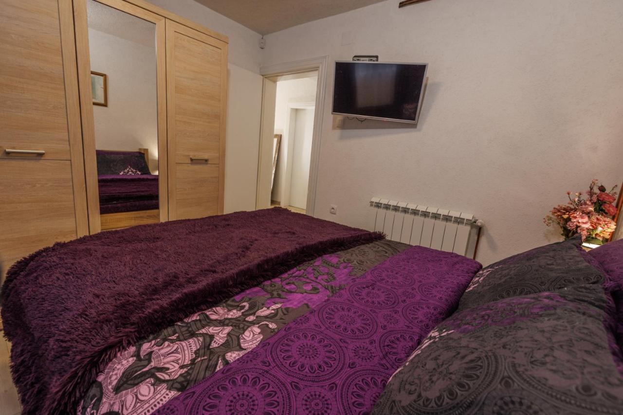 Family Spa Apartments Sunny&Shiny Savnik エクステリア 写真